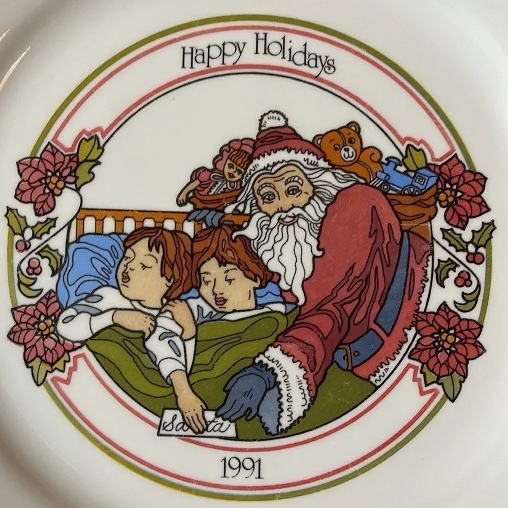 Vtg Corelle Happy Holidays Visions of Sugar Plums 1991 Set of 2 Dinner Plates